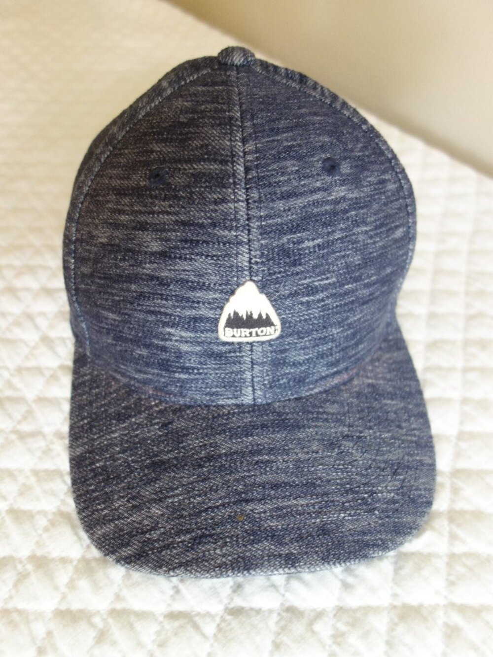 BURTON Flexfit Blue Denim Look w/ Patch Cap / Hat